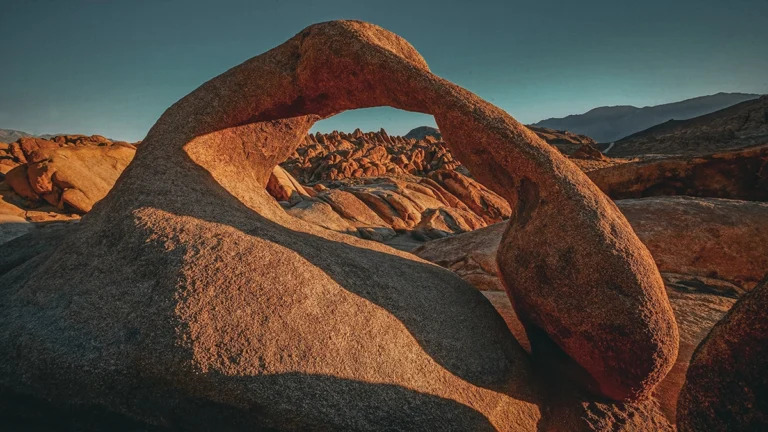 Alabama Hills, stone arch, Mobius Arch, granite arch formed by wind erosion