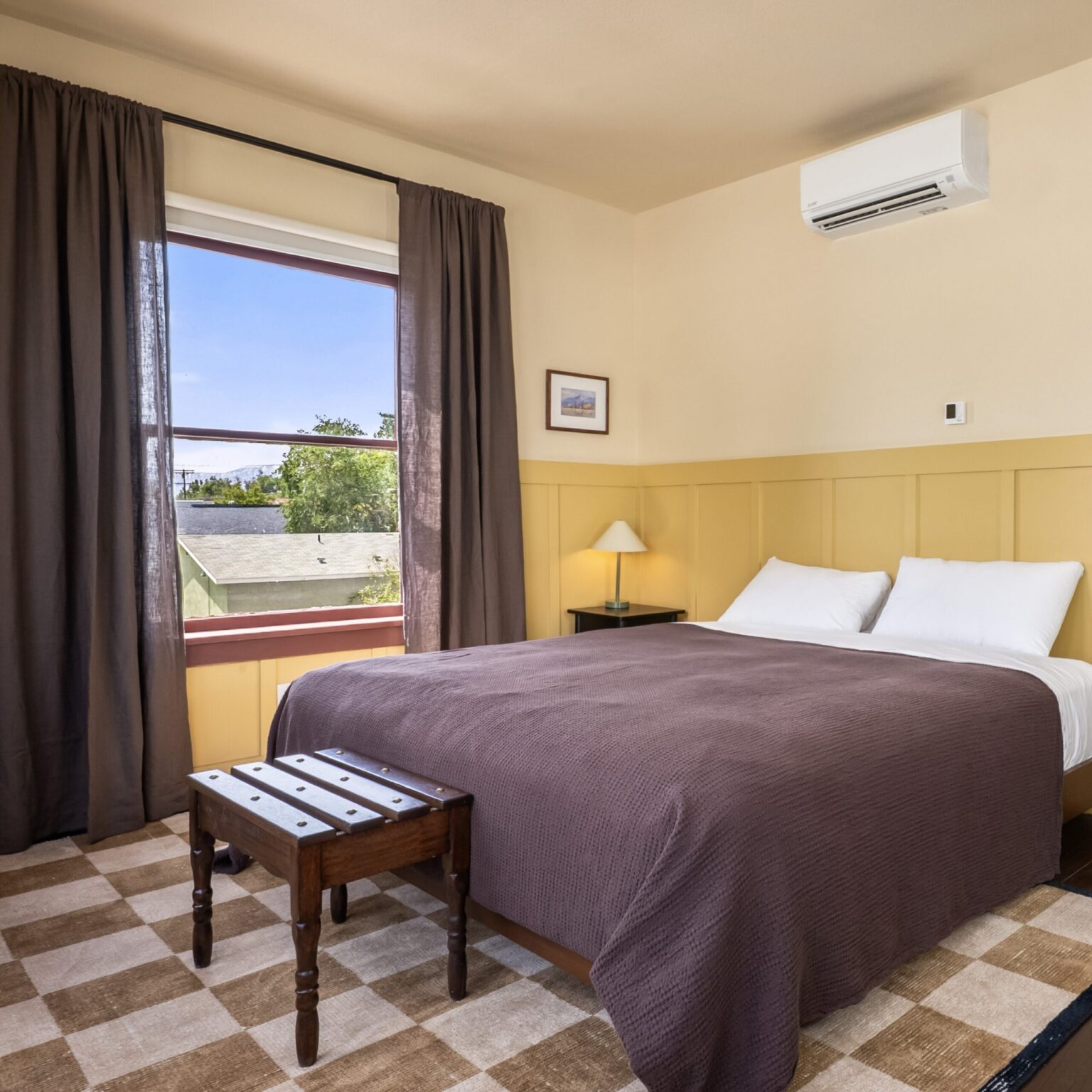 Standard room with view 1x1